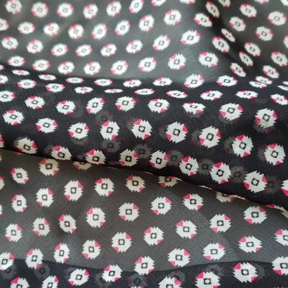 Lularoe Shirley Kimono - Picture 2 of 5